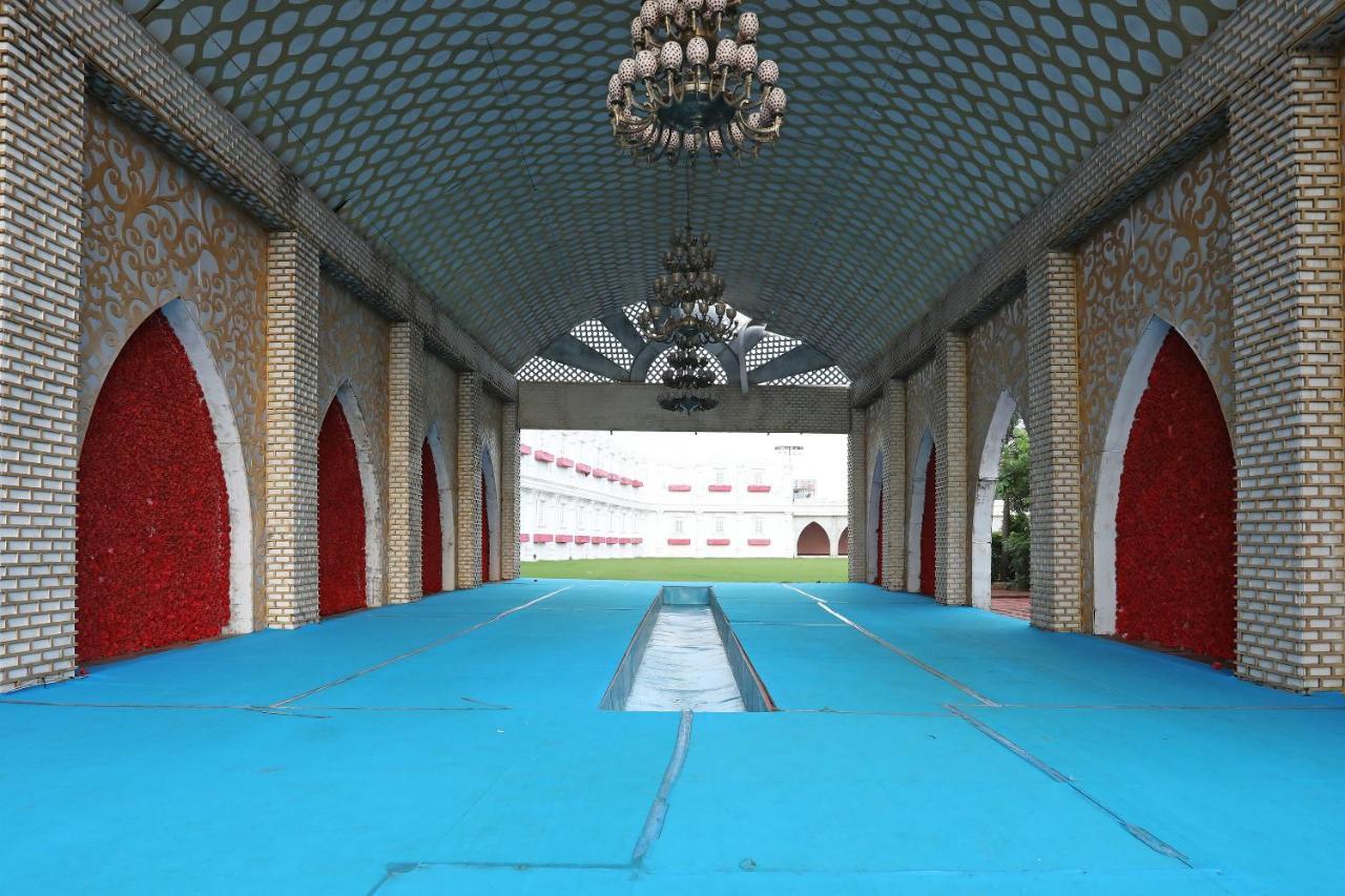 Oyo 18965 Parampara Garden Dharmpura 外观 照片